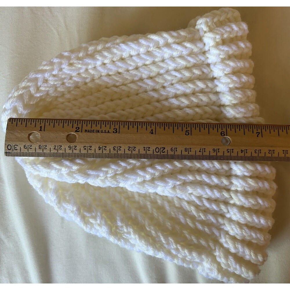 White And Cream Knit Beanie And Scarf Set For Kids - Picture 4 of 8